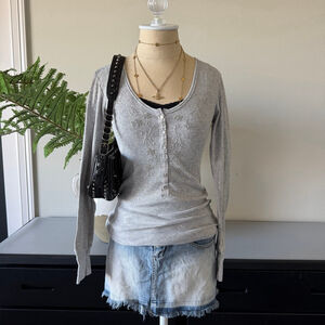 Vintage Y2K Grey Beaded Henley Boatneck Top | Indie Sleaze Early 2000s